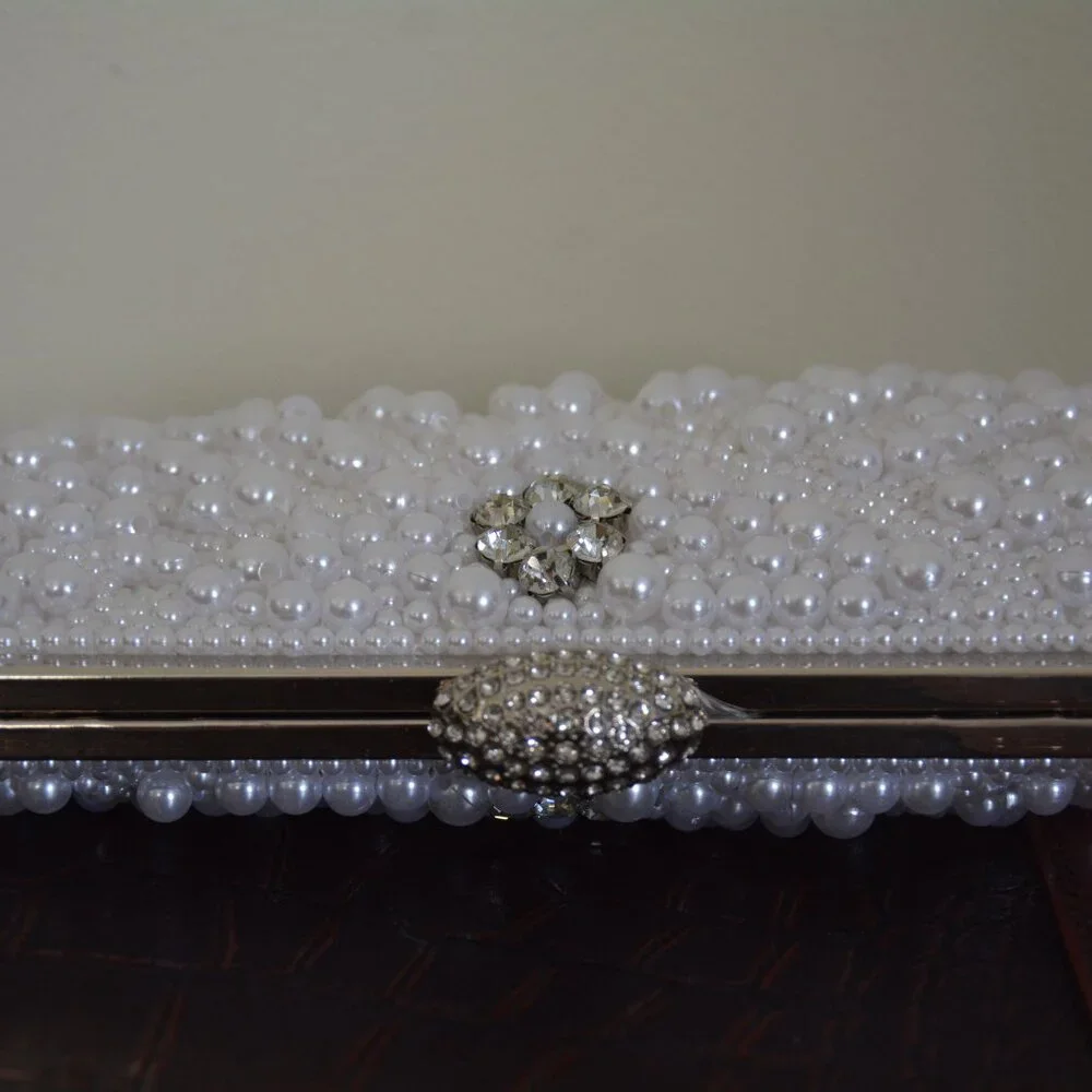 Elegant White Pearl Clutch - Picture 9 of 14